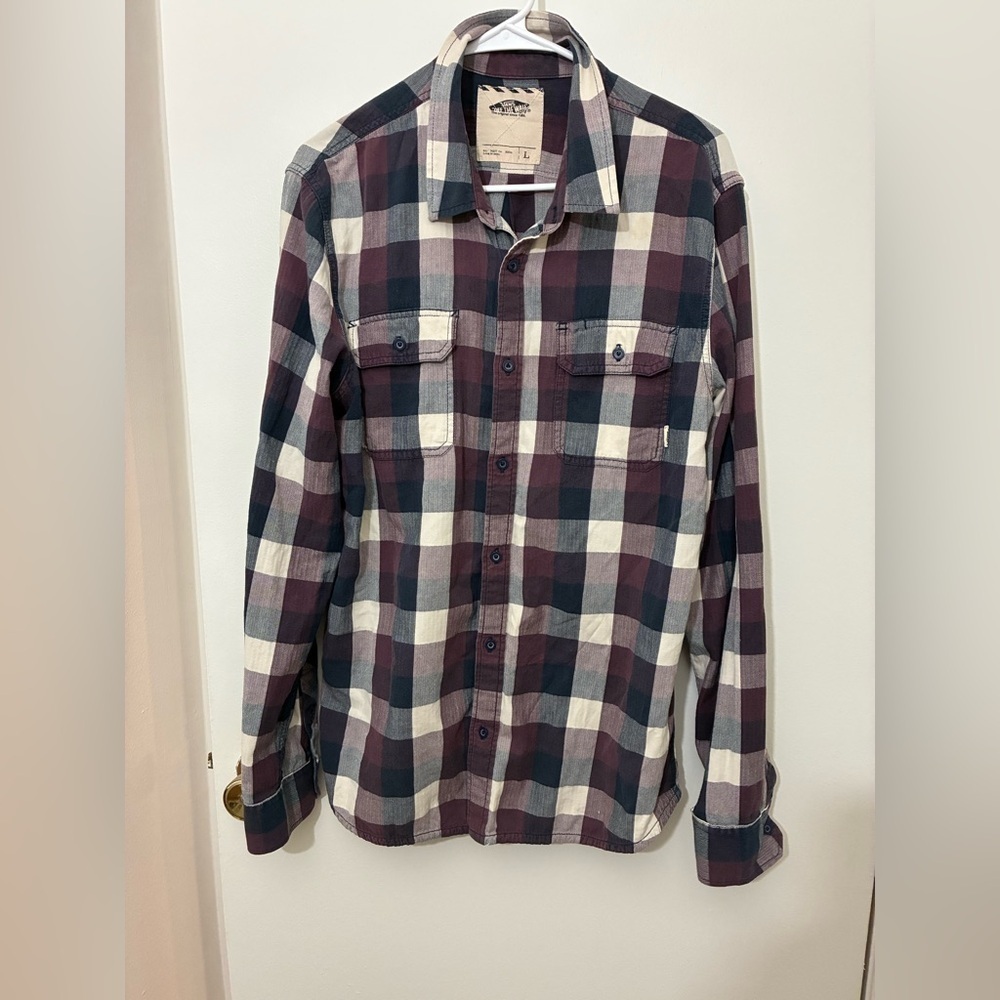 Vans Plaid Button-Down Shirt Size L